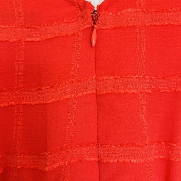 Host Pick 💕 Nanette Lepore size 8 Calypso Red V neck knee length dress. - Picture 9 of 14